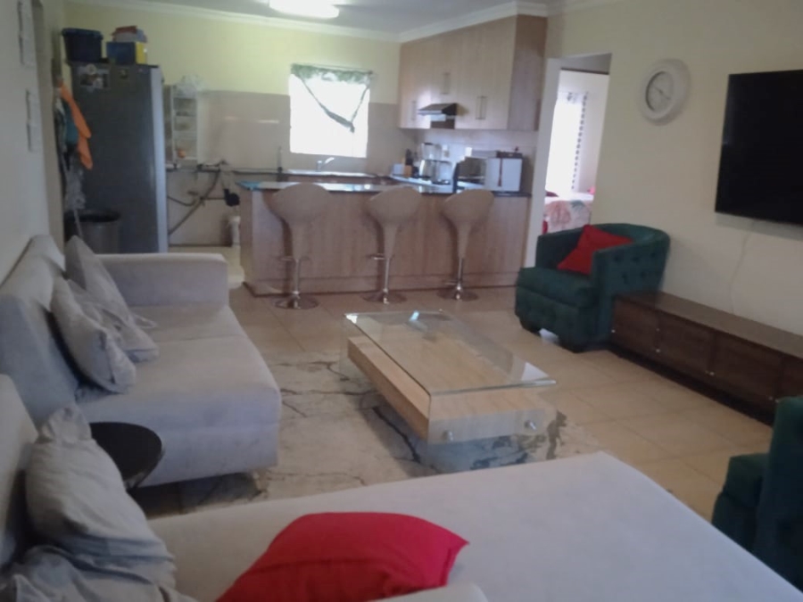 2 Bedroom Property for Sale in Pellissier Free State